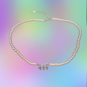 
            
                Load image into Gallery viewer, 444 Pearl Choker
            
        