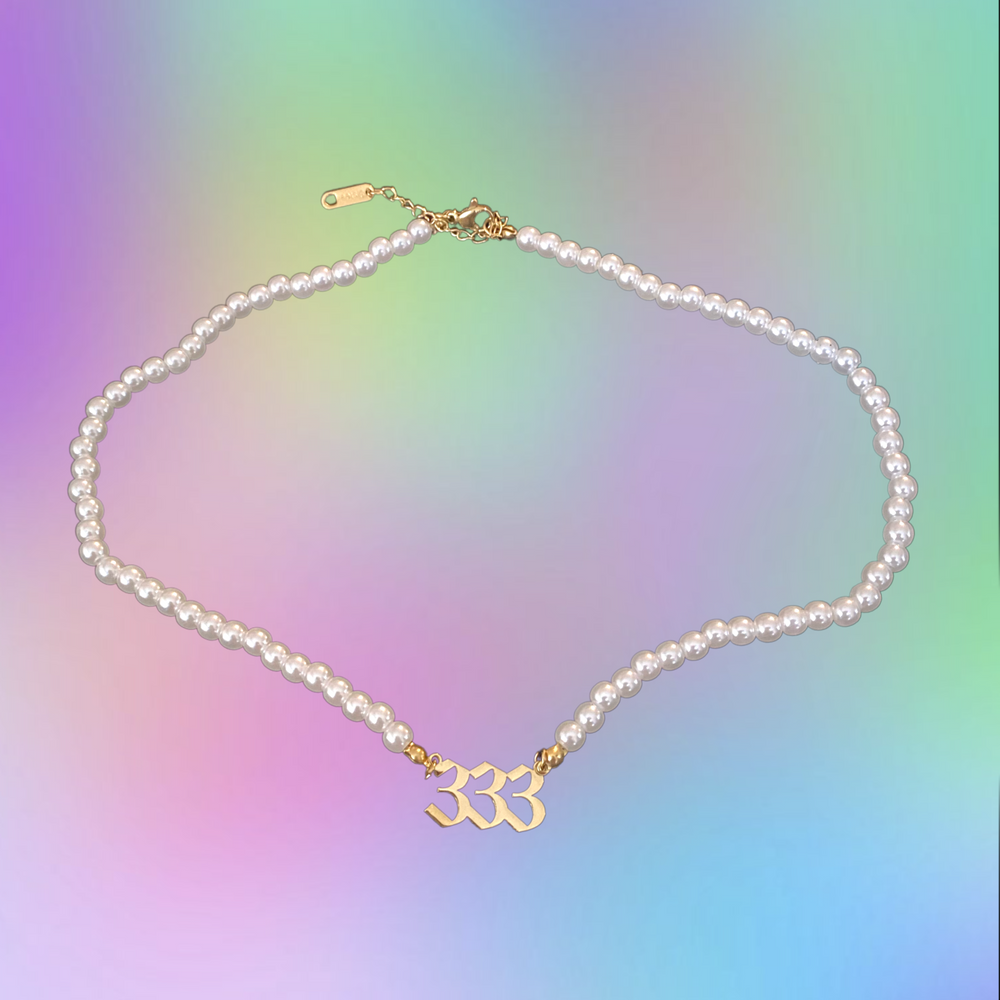 333 Pearl Choker