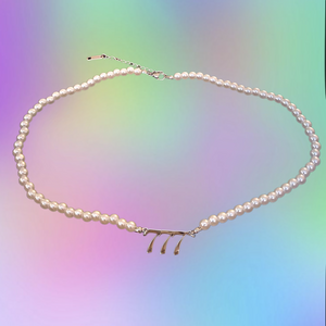
            
                Load image into Gallery viewer, 777 Pearl Choker
            
        